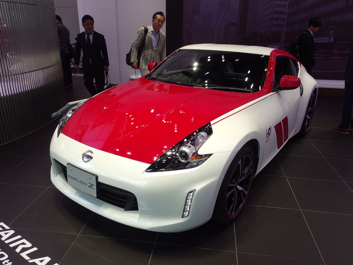 日産 フェアレディz 生誕50周年記念車 予約注文開始 価格458万円より レスポンス Response Jp 日産 フェアレディz 生誕50周年記念車 予約注文開始 価格458万円より レスポンス Response Jp