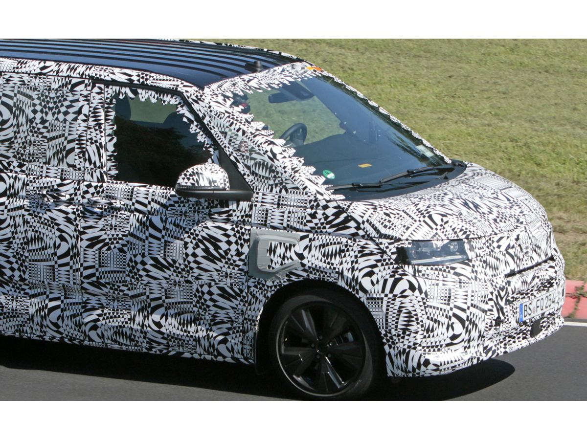 Vwの新型マルチバン T7 にphev登場か ニュルを走るプロトタイプをスクープ レスポンス Response Jp