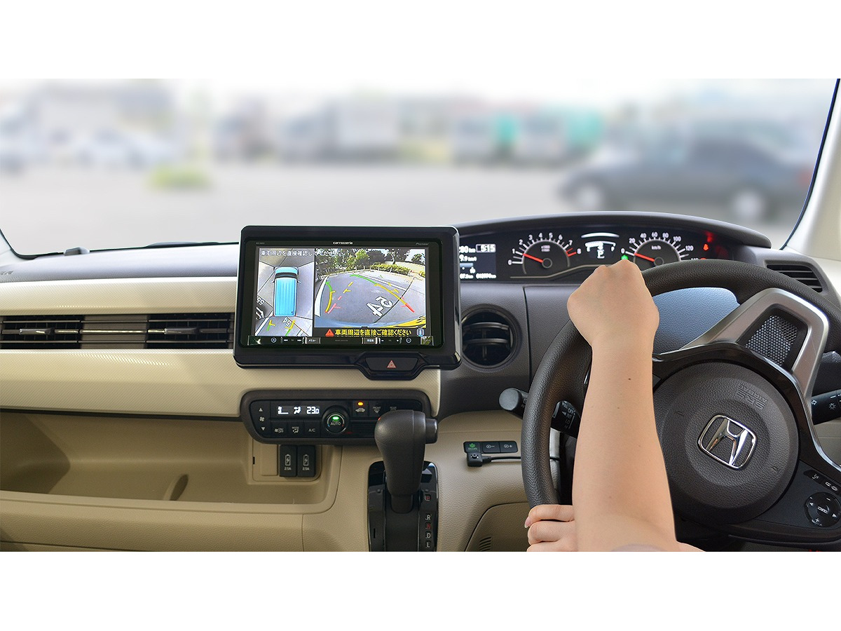 ホンダ N Box で全方位駐車アシスト表示 後付サテライトビューカメラ発売 レスポンス Response Jp