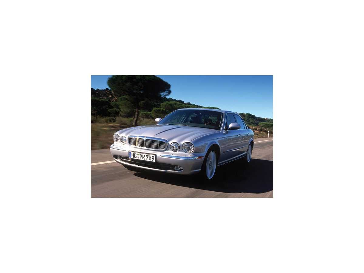 ジャガー Xj 上陸 最高級車が9年ぶりにフルモデルチェンジ レスポンス Response Jp ジャガー Xj 上陸 最高級車が9年ぶりにフルモデルチェンジ レスポンス Response Jp