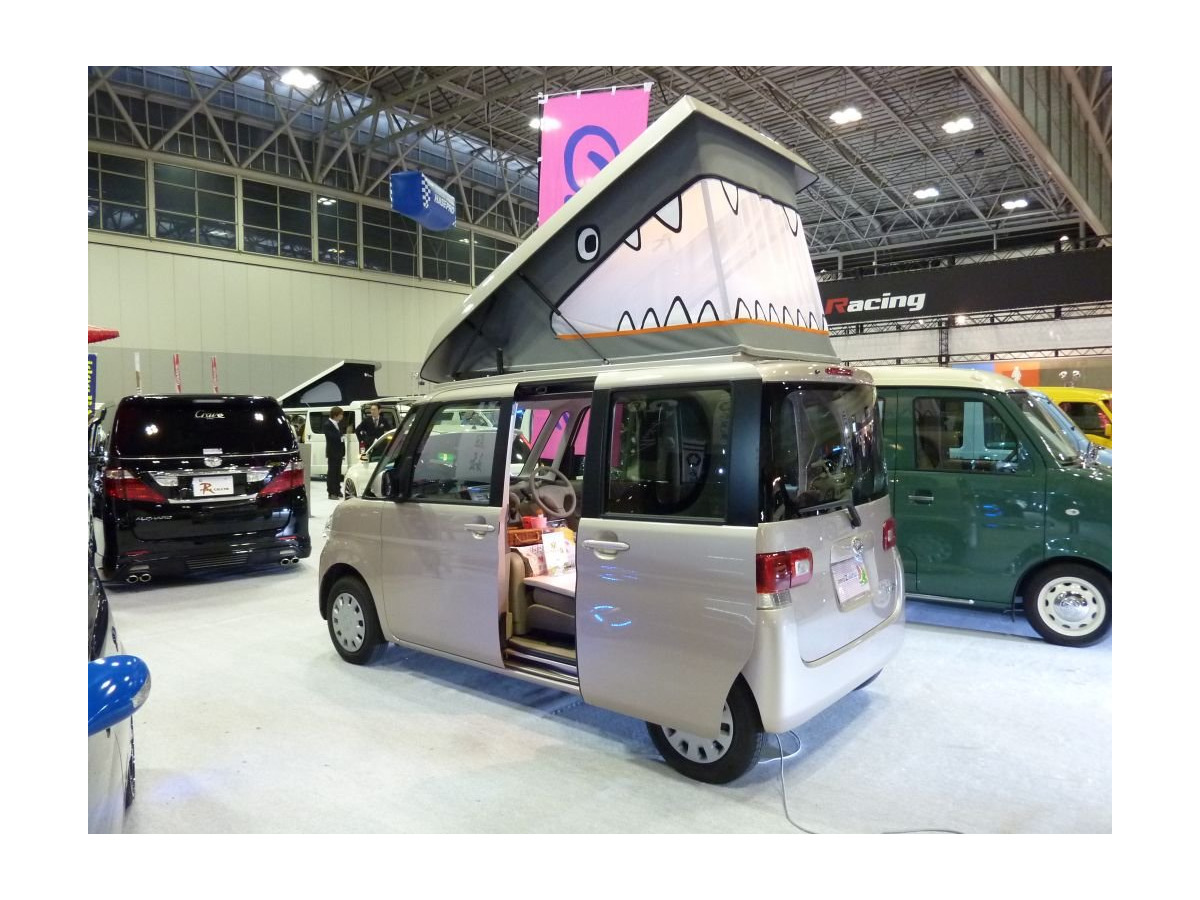 Nagoyaオートトレンド10 ダイハツ タントのポップアップルーフ搭載車が登場 レスポンス Response Jp Nagoyaオートトレンド10 ダイハツ タントのポップアップルーフ搭載車が登場 レスポンス Response Jp