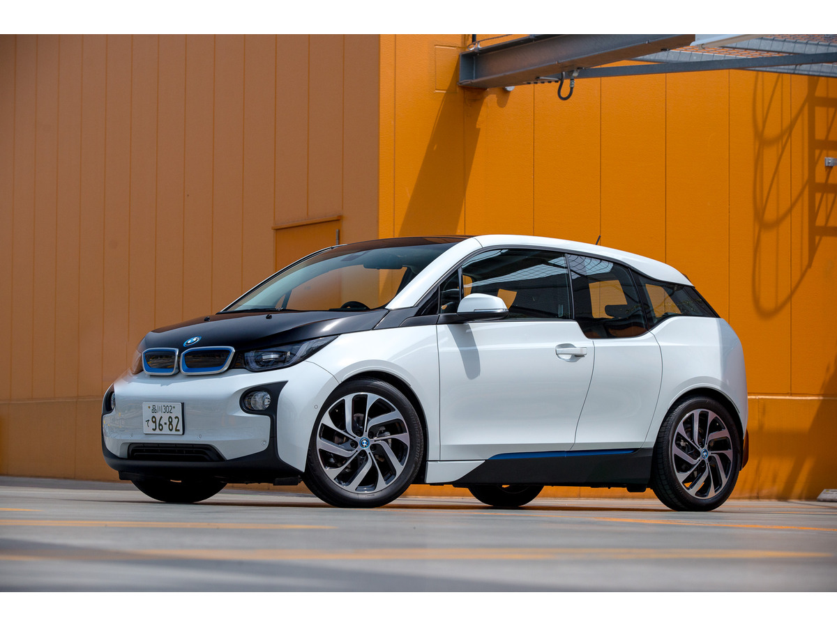 Gw Bmw東京 I3 体験カフェと認定中古車フェアを開催 レスポンス Response Jp Gw Bmw東京 I3 体験カフェと認定中古車フェアを開催 レスポンス Response Jp