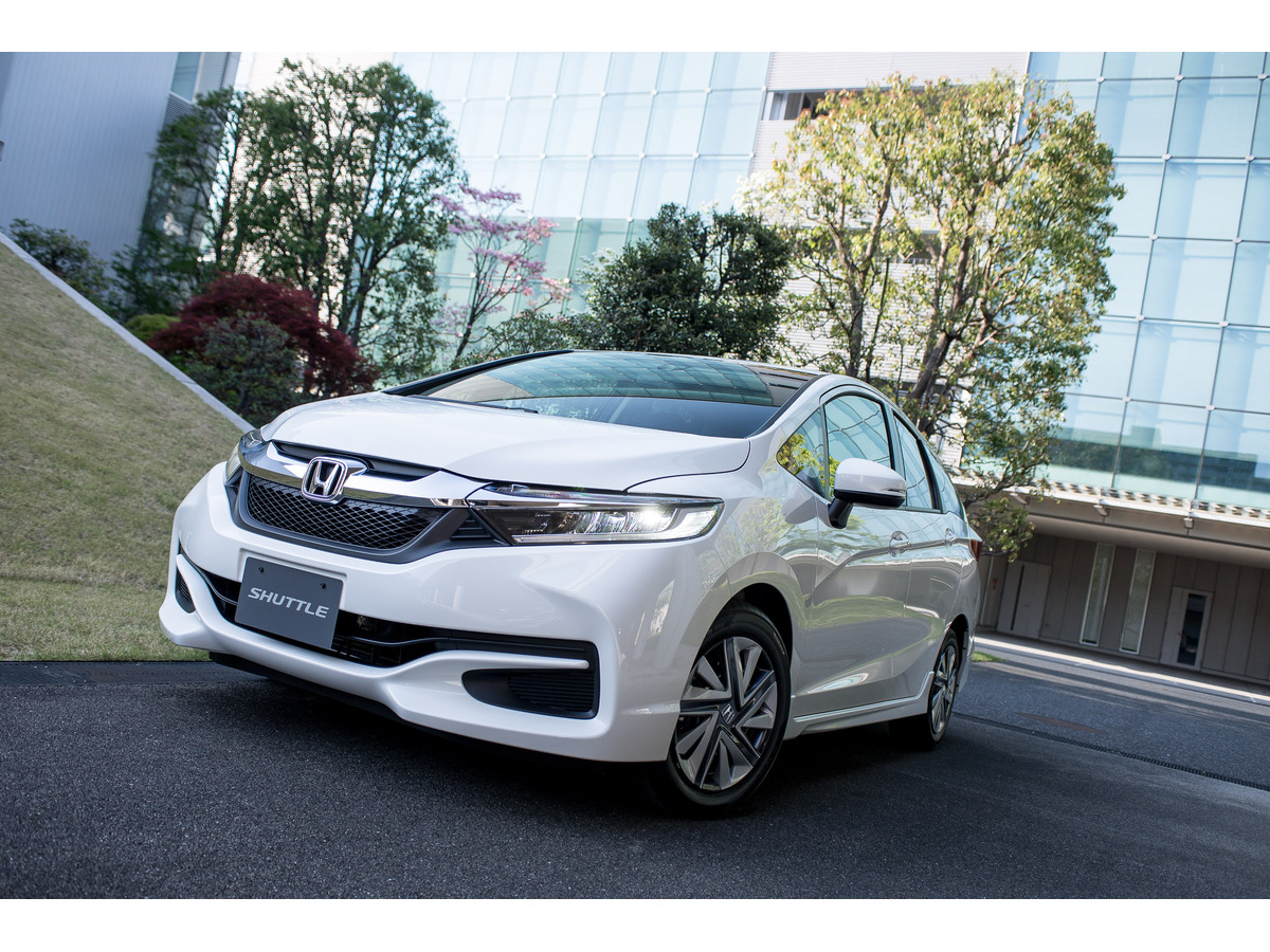ホンダ シャトル 発売 ガソリン車の燃費は21 8km リットル 4wdも設定 写真蔵 レスポンス Response Jp