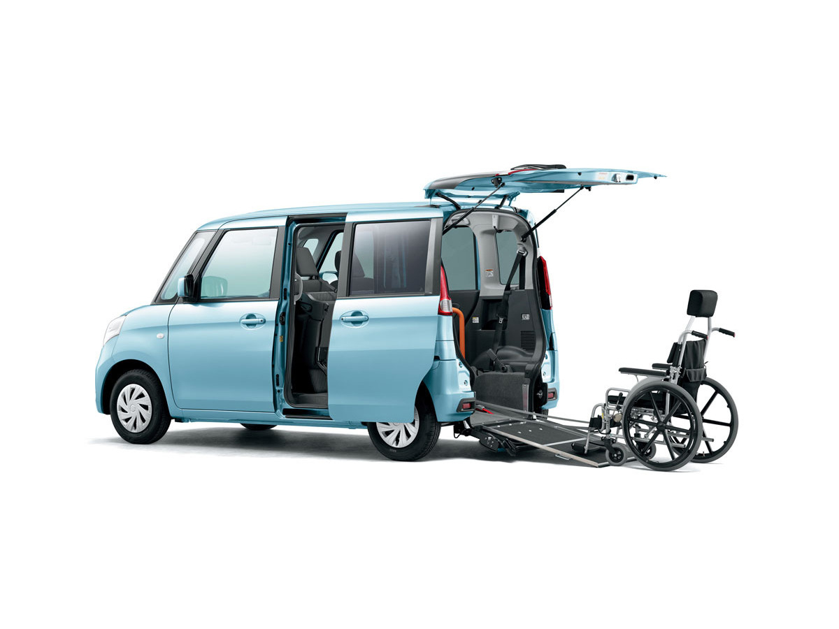 スズキ エブリイ エブリイワゴン 新型に車いす移動車 レスポンス Response Jp スズキ エブリイ エブリイワゴン 新型に車いす移動車 レスポンス Response Jp