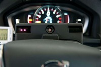 オートリブとSeeing Machines社が自動運転車向けの次世代ドライバー監視システムを共同開発