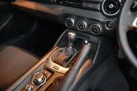 光岡ヒミコ新型