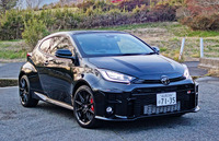GRヤリス RZ High performanceのフロントビュー。