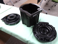 150kWの出力の永久磁石式同期モーターの外側の容器(ケース)が、すべて樹脂で作られている