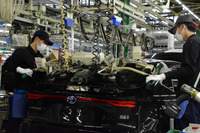ハリアーを生産するトヨタ自動車高岡工場