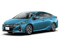 トヨタ・プリウスPHV