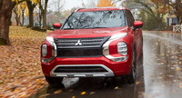 三菱 アウトランダー 新型(北米仕様)