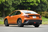 スバルWRX S4