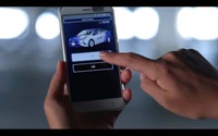 自動バレーパーキングはスマホでコントロールして車両の出し入れを行う