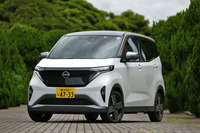 日産サクラ