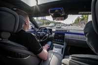 メルセデスベンツ Sクラス 新型の「DRIVE PILOT」装着車