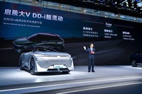 東風日産独自開発のハイブリッド超技術「DD-i」を搭載したヴェヌーシア大V