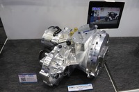 エクセディのEV用ワイドレンジドライブシステム(オートモーティブワールド2023)