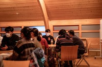 学生とワークショップ風景