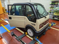 名古屋大学のシャシーダイナモでテスト中のミニマムモビリティ コンセプト。
