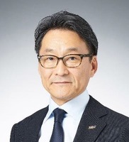 岸田光哉氏