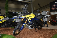スズキ Vストローム800DE アクセサリー装着車(東京モーターサイクルショー2023)
