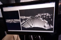 「SCALA3」で交差点付近の様子。車線を区切るポールまでも捉えている