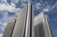 損害保険ジャパンビル