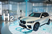 2023年末まで日本でも公道による実証実験が「iX5 Hydrogen」で実施される