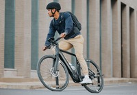 ボッシュの電動アシスト自転車「eBike」向けの新型ドライブユニット「Performance Line SX」