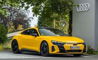 アウディのEV向け新世代充電ステーション「アウディ・チャージング・ハブ」