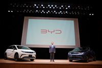 BYD ドルフィン 発表会