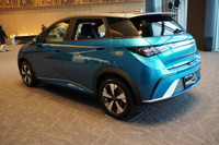 BYD ドルフィン 発表会
