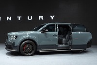 トヨタ・センチュリー新型のリンク式パワードアシステム