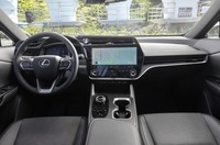 レクサス RZ(米国仕様)