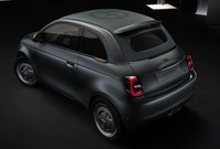 フィアット 500e のワンオフモデル「500 ジョルジオ・アルマーニ」