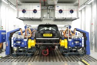 JLR(ジャガー・ランドローバー)が英国に開所したEVのテスト施設「フューチャー・エナジー・ラボ」