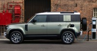 ランドローバー・ディフェンダー のPHEV「P400e」(参考)