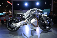 ヤマハ MOTOROiD2(ジャパンモビリティショー2023)