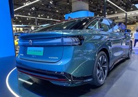 VW ID.7 VIZZION(広州モーターショー2023)