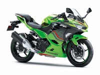 カワサキ Ninja 400 KRTエディション