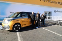 グーグル・クラウドの生成AI搭載のコンチネンタルの次世代スマートコックピットのデモをVW ID.Buzzで実施(CES 2024)