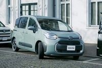 トヨタ自動車東日本製のトヨタ・シエンタ