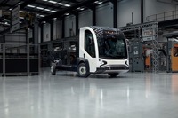 REEオートモーティブの「P7-C」