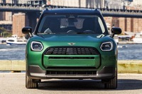 MINI カントリーマン・エレクトリック(北米仕様車)