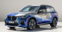 BMW iX5 の新仕様