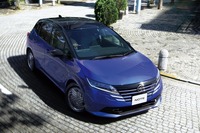 日産自動車