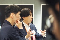 山本知事と中山氏