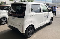 自動車用自己放射冷却塗装