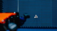 電波暗室:レーダーの性能試験を行う