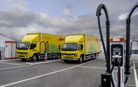 三菱ふそう『eキャンター』新型をスウェーデンのDHLの配送ルートで使用開始